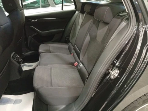 Skoda Octavia Combi 1.4 TSI 110kW/150kW DSG PHEV Ambit