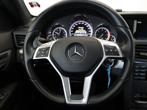 Mercedes-Benz E-CLASS E 250 COUPE CDI BLUE EFFIC. ELEGANCE 2P