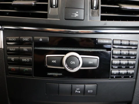 Mercedes-Benz E-CLASS E 250 COUPE CDI BLUE EFFIC. ELEGANCE 2P