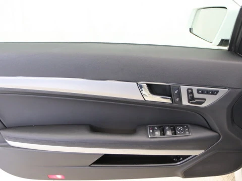 Mercedes-Benz E-CLASS E 250 COUPE CDI BLUE EFFIC. ELEGANCE 2P