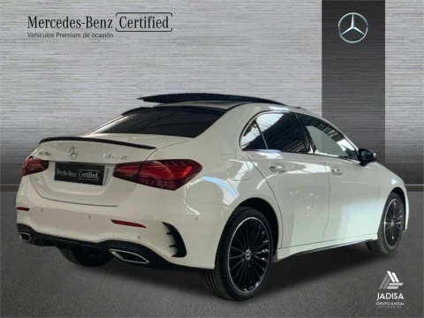 Mercedes-Benz Clase A 250 e Sedán