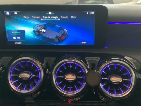 Mercedes-Benz Clase A 250 e Sedán