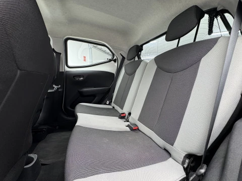 Toyota Aygo 1.0 70 x-play