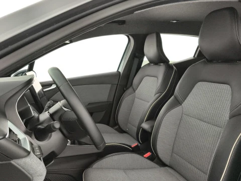 Renault Clio   TCe Techno 67kW