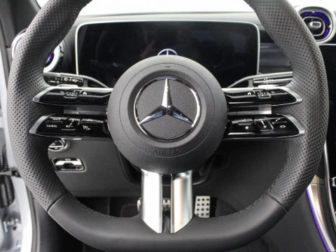 Mercedes-Benz Clase GLC 2.0 GLC 300 DE PHEV AUTO 4MATIC 333 5P