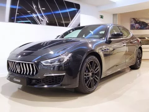 Maserati Ghibli GT L4 330CV Hybrid-Gasolina RWD Maserati Ghibli GT L4 330CV Hybrid-Gasolina RWD