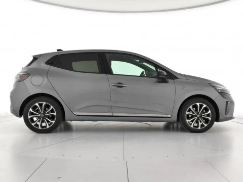 Renault Clio Techno E-Tech full hybrid 145 (103kw)