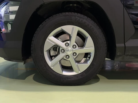 Hyundai Kona 1.0 TGDi 48V Maxx 4x2 88 kW (120 CV)