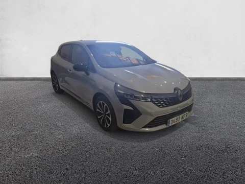 Renault Clio Techno full hybrid E-Tech 145 (103Kw)