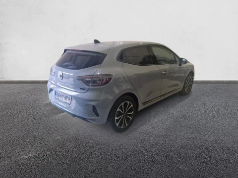 Renault Clio Techno full hybrid E-Tech 145 (103Kw)