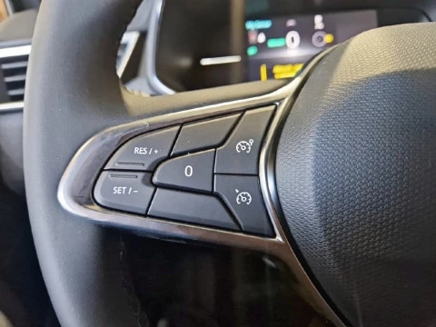 Renault Clio Techno full hybrid E-Tech 145 (103Kw)