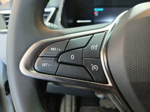 Renault Clio Techno full hybrid E-Tech 145 (103Kw)