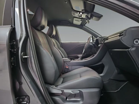 Lexus LBX 1.5 136cv HEV Elegant+ Black