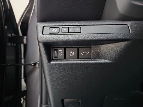 Lexus LBX 1.5 136cv HEV Elegant+ Black