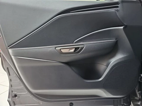 Lexus LBX 1.5 136cv HEV Elegant+ Black