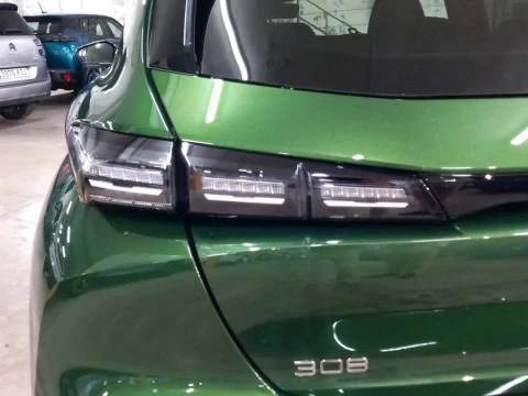 Peugeot 308 5P Allure PureTech 130 S&S MAN