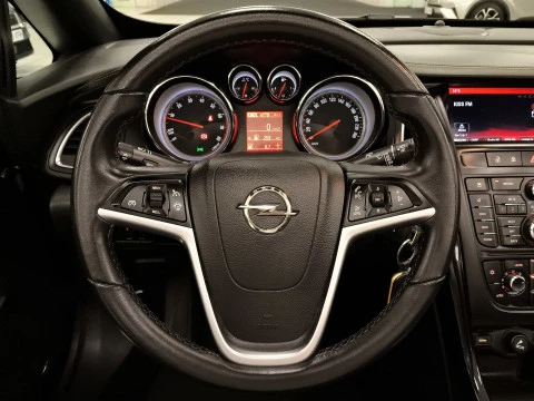 Opel Cabrio 1.4 Turbo SANDS Excellence 103 kW (140 CV)