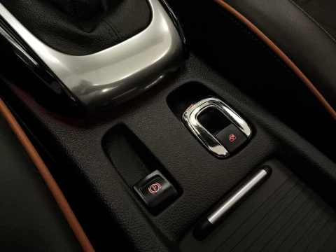 Opel Cabrio 1.4 Turbo SANDS Excellence 103 kW (140 CV)