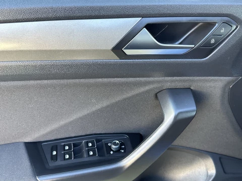 Volkswagen T-Roc Advance 1.0 TSI 81 kW (110 CV)