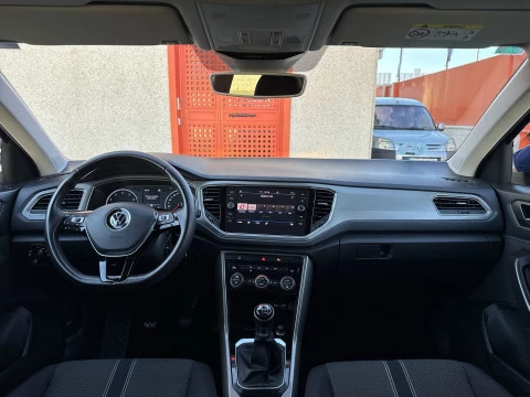 Volkswagen T-Roc Advance 1.0 TSI 81 kW (110 CV)