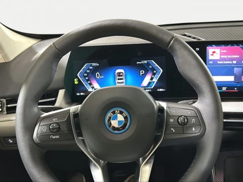 BMW iX1 xDrive30