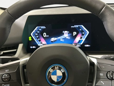 BMW iX1 xDrive30