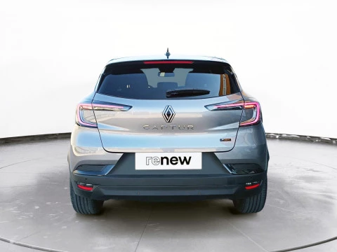 Renault Captur RENAULT CAPTUR TECHNO FULL HYBRID E-TECH 105KW