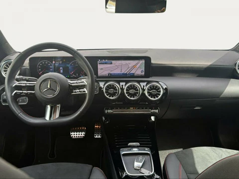 Mercedes-Benz Clase A 180 d 85 kW (116 CV)