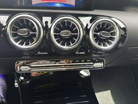 Mercedes-Benz Clase A 180 d 85 kW (116 CV)