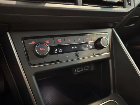 Volkswagen Polo SPORT 1.0 TSI 85KW (115CV) DSG