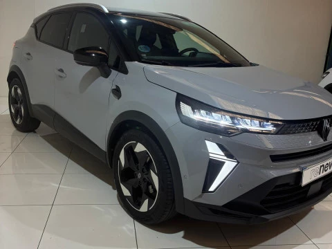 Renault Captur techno Eco-G 100cv (74 kW)