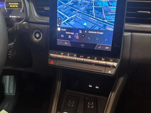 Renault Captur techno Eco-G 100cv (74 kW)