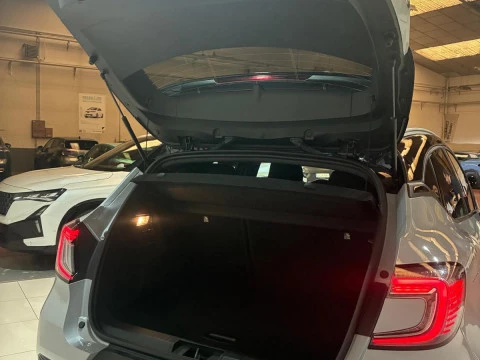 Renault Captur techno Eco-G 100cv (74 kW)
