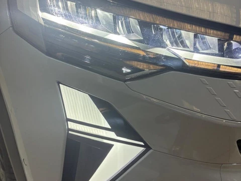 Renault Captur techno Eco-G 100cv (74 kW)