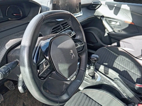 Peugeot 2008 Active Pack BlueHDI 81kW (110CV)