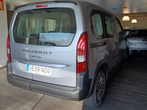 Peugeot e-Rifter e-Rifter Allure Standard 100kW