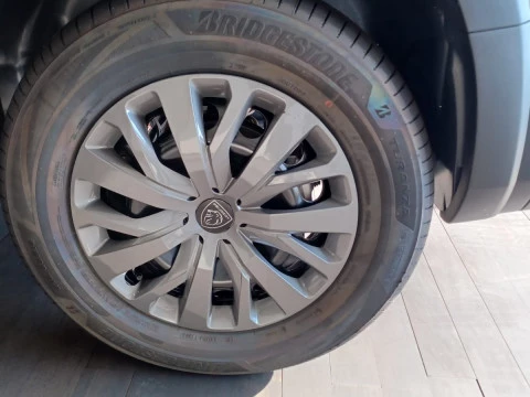 Peugeot e-Rifter e-Rifter Allure Standard 100kW