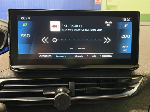 Peugeot 5008 PureTech 130 SANDS Allure Pack EAT8 96 kW (130 CV)