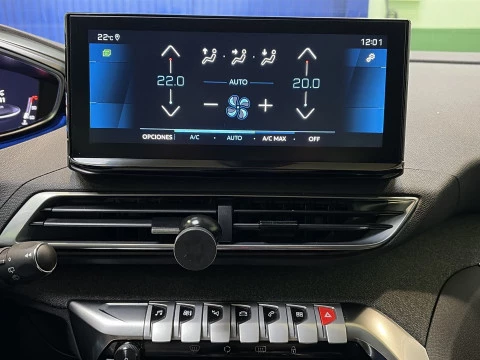Peugeot 5008 PureTech 130 SANDS Allure Pack EAT8 96 kW (130 CV)