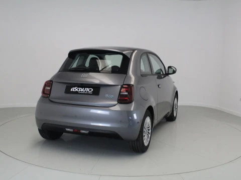 Fiat 500 BEV 42KWH MONOTRIM 118 4P