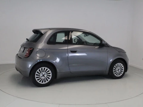 Fiat 500 BEV 42KWH MONOTRIM 118 4P