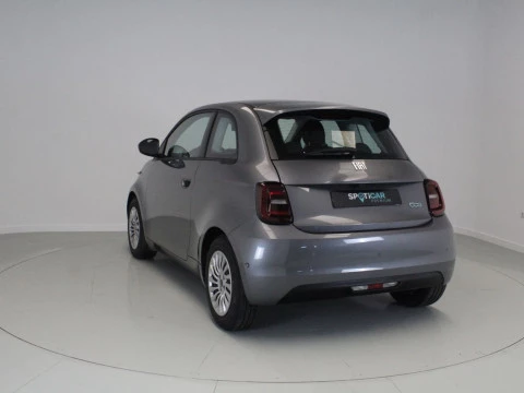 Fiat 500 BEV 42KWH MONOTRIM 118 4P