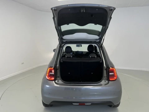 Fiat 500 BEV 42KWH MONOTRIM 118 4P