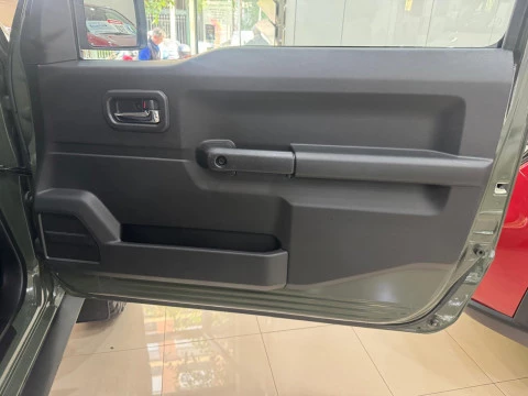 Suzuki Jimny 1.5 MODE 3 5MT