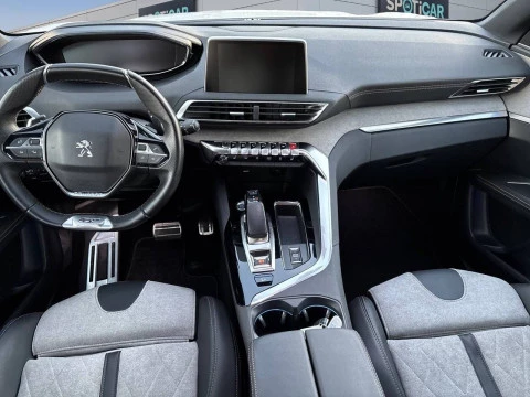 Peugeot 3008 Hybrid 300 e-EAT8 GT