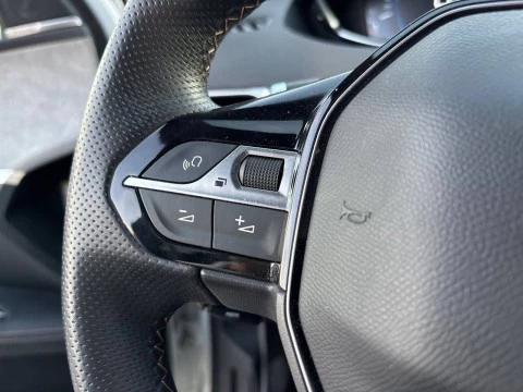 Peugeot 3008 Hybrid 300 e-EAT8 GT