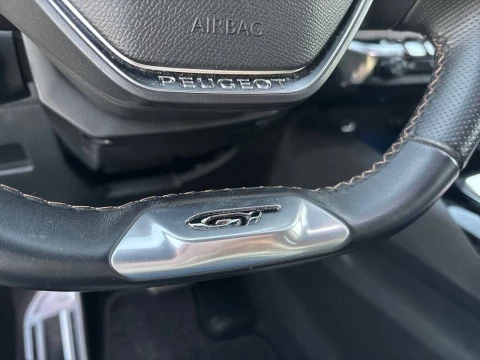 Peugeot 3008 Hybrid 300 e-EAT8 GT