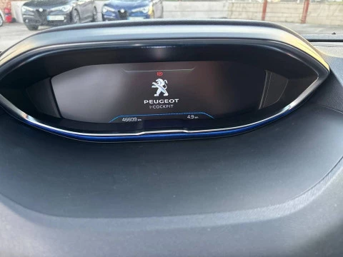 Peugeot 3008 Hybrid 300 e-EAT8 GT