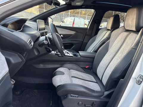 Peugeot 3008 Hybrid 300 e-EAT8 GT