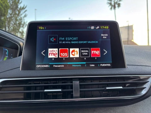 Peugeot 3008 Hybrid 300 e-EAT8 GT